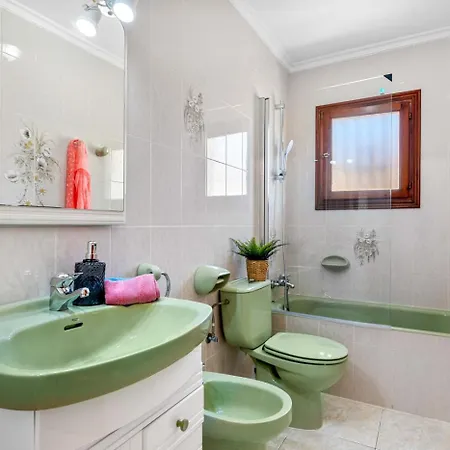 Agudin - Plusholidays Villa