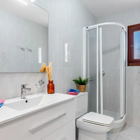 Agudin - Plusholidays Villa Ifach