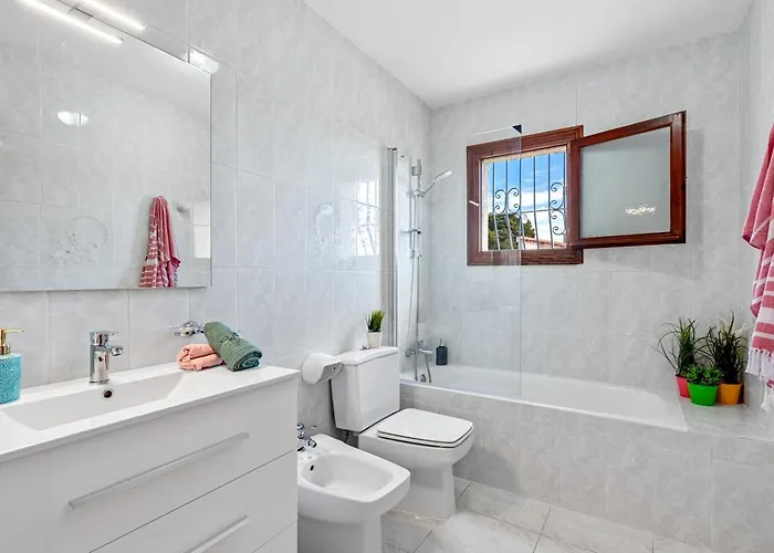 Villa Agudin - Plusholidays