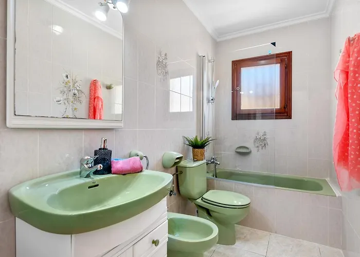 Agudin - Plusholidays Villa