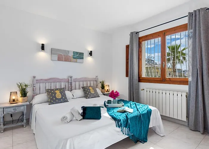 Villa Agudin - Plusholidays *