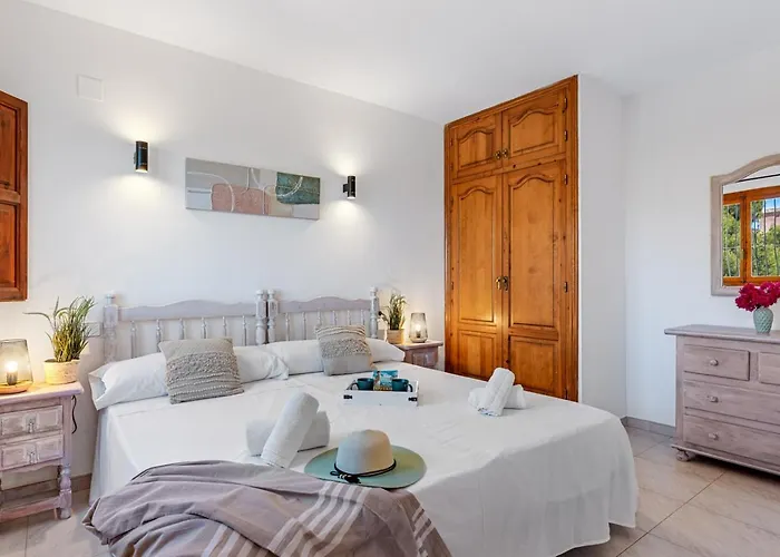 Agudin - Plusholidays