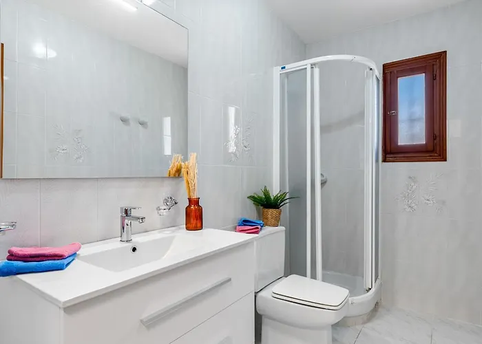 Agudin - Plusholidays Villa Ifach