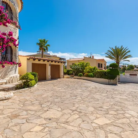 Agudin - Plusholidays Villa *