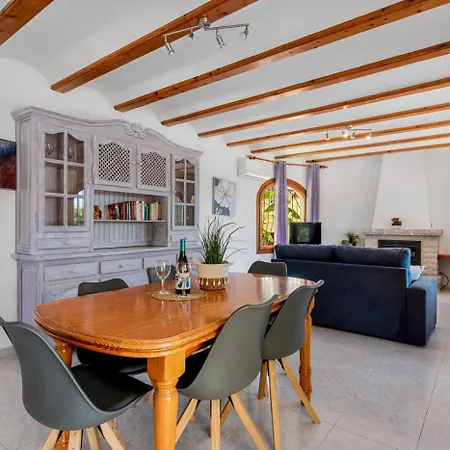 Villa Agudin - Plusholidays *