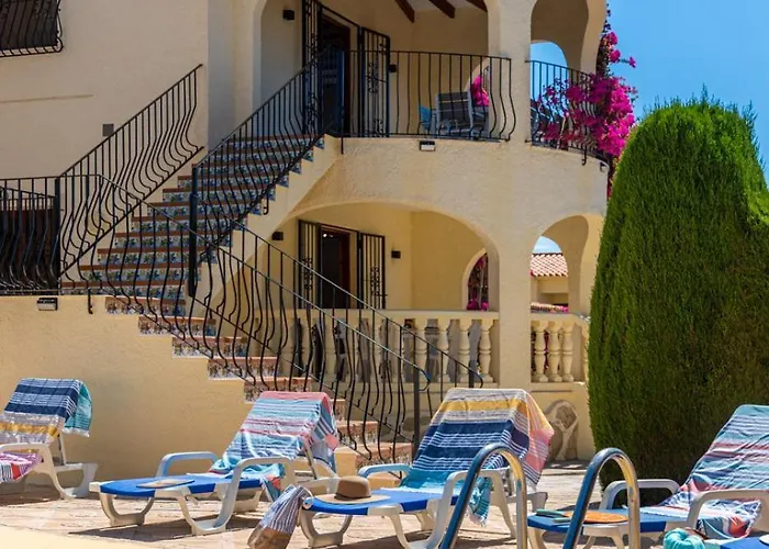 Agudin - Plusholidays * Ifach